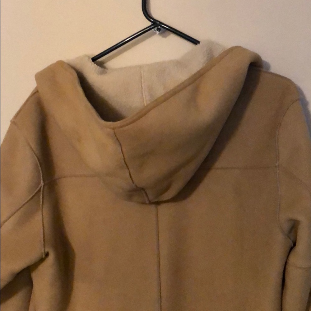 jacket - Picture 4 of 4